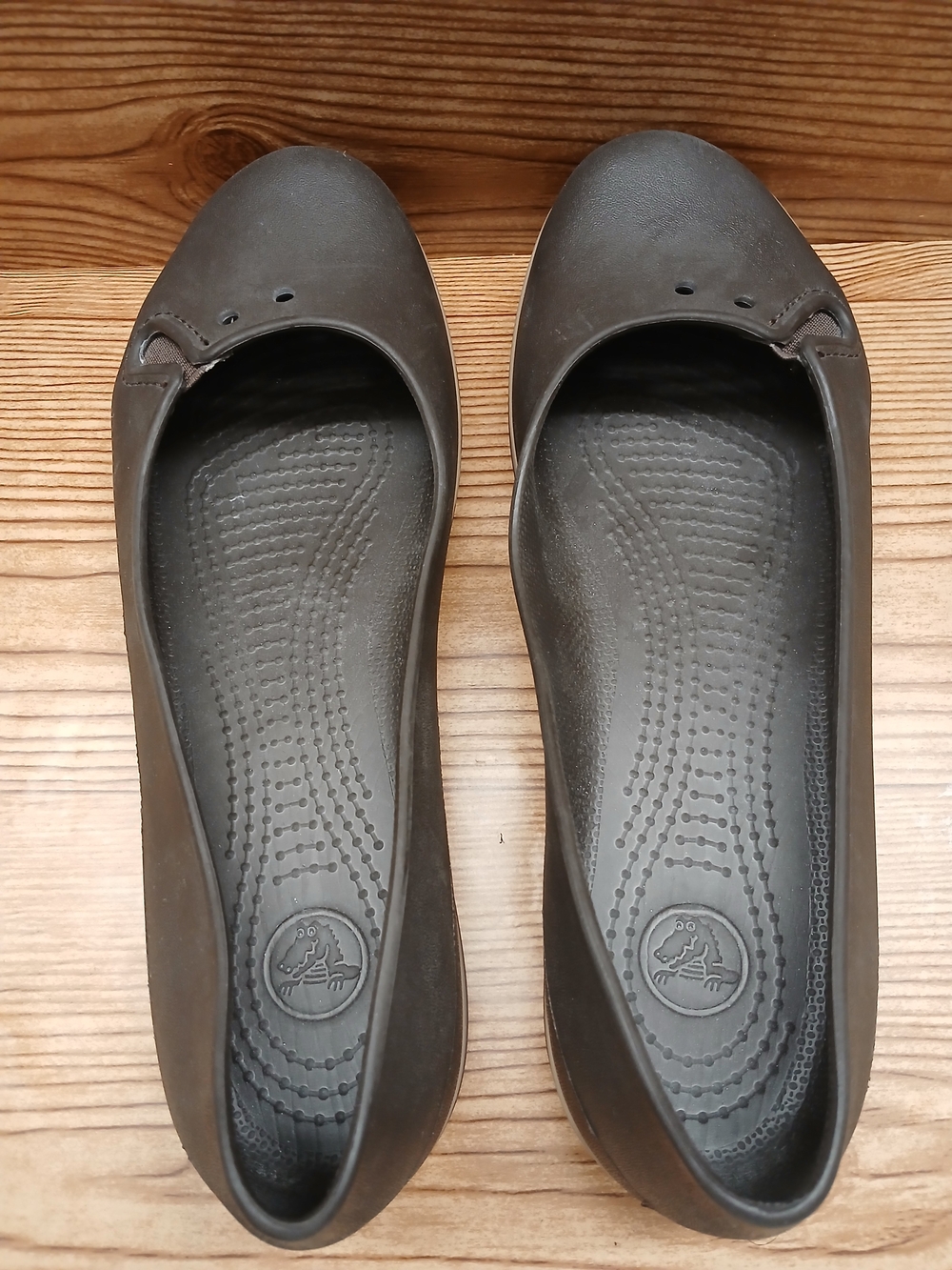 CROCS Women's Brown Slip-On Ballet Flats